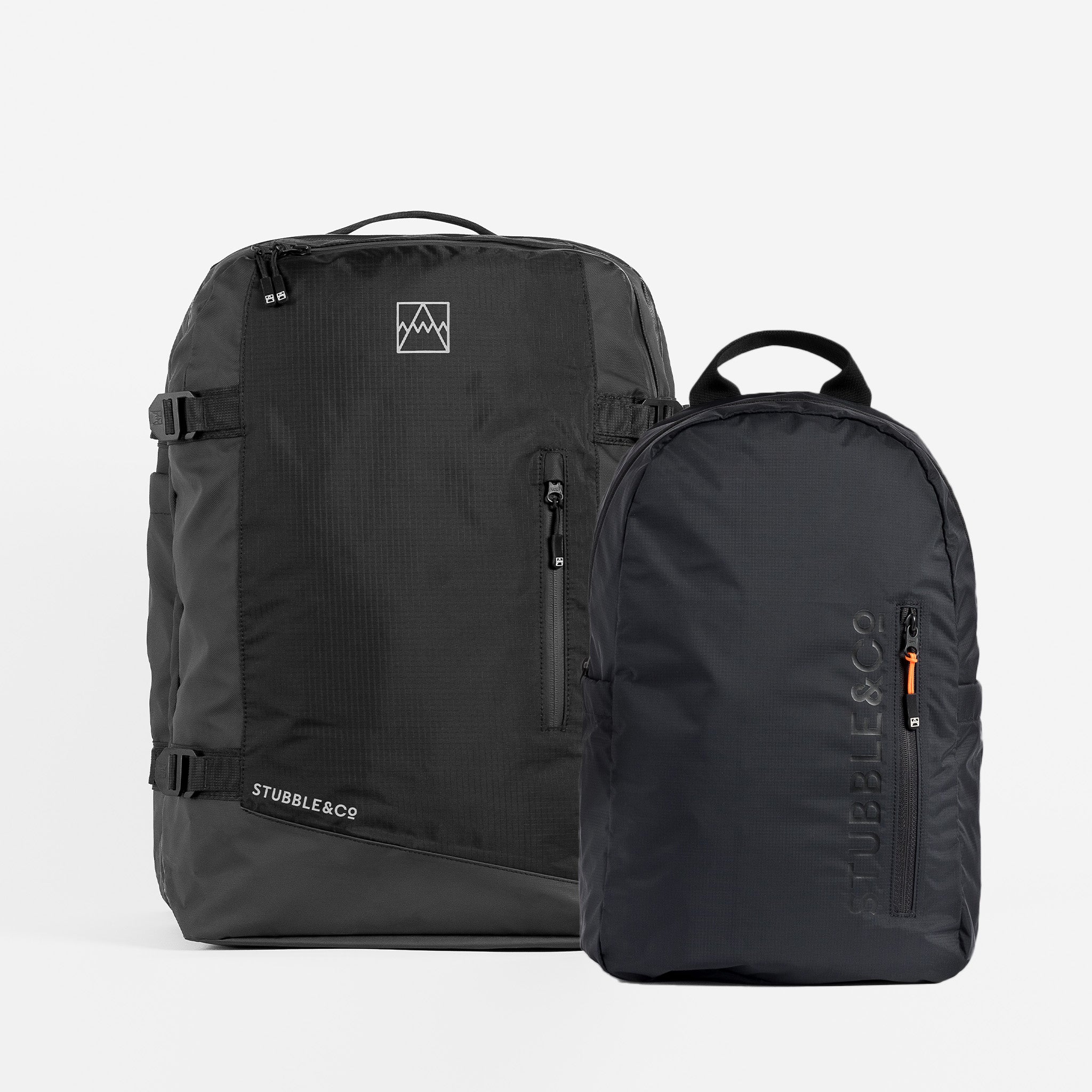 A studio shot of the adventure bag in All Black / All Black ultra light backpack