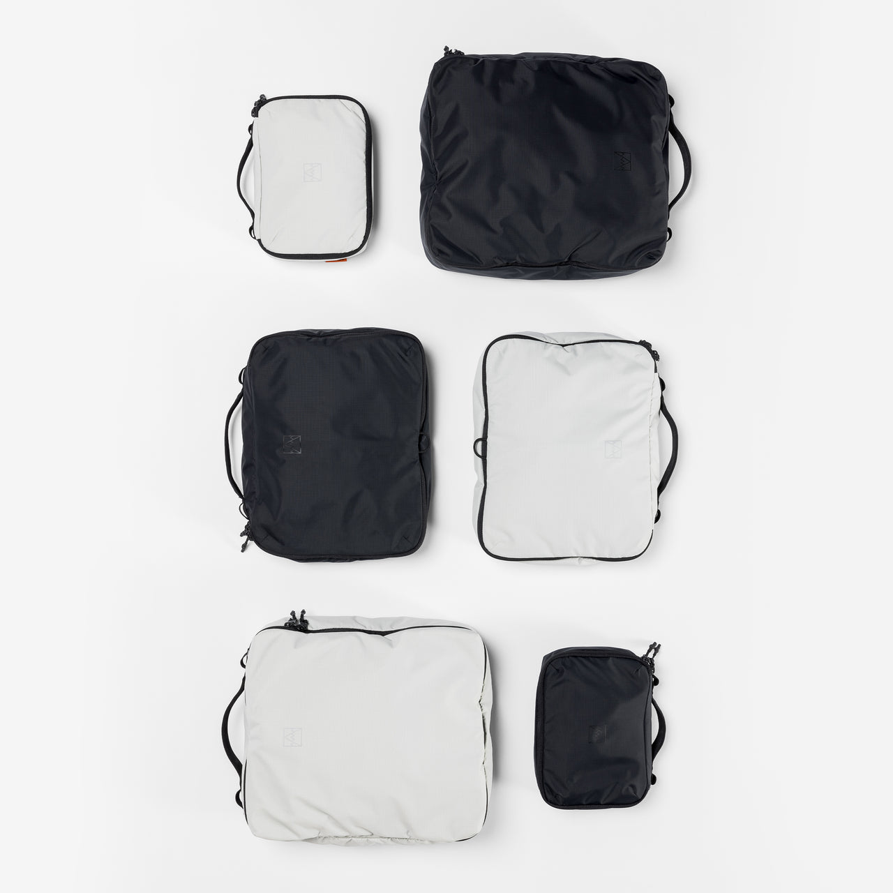 A studio creative shot of the different sizes of the packing cubes [All Variants]