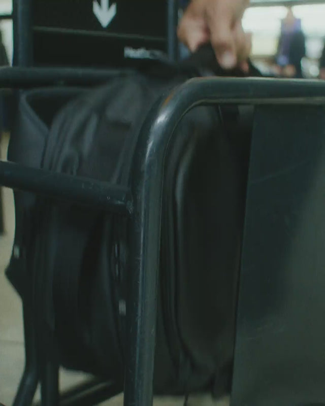 A video of the Hybrid Backpack being used by a man on a trip from London to New York